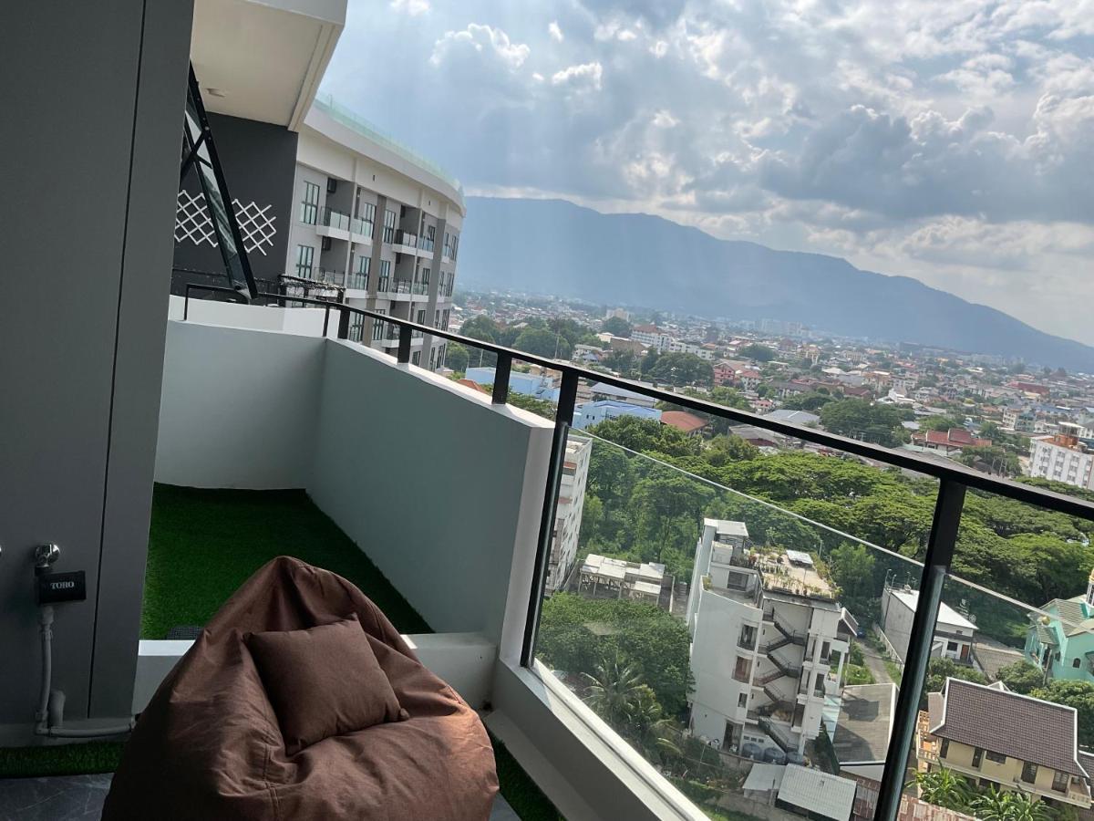 होटल Astra Sky River